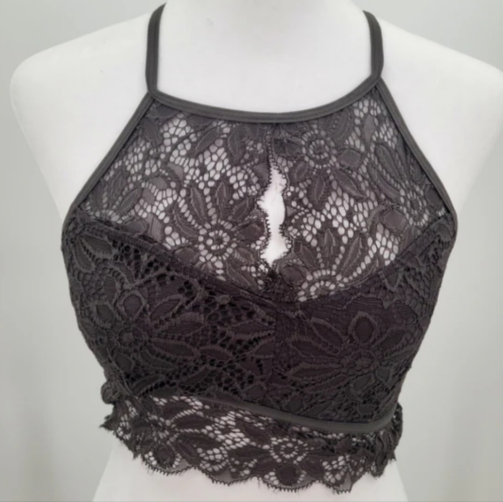 Zenana outfitters lace bralette